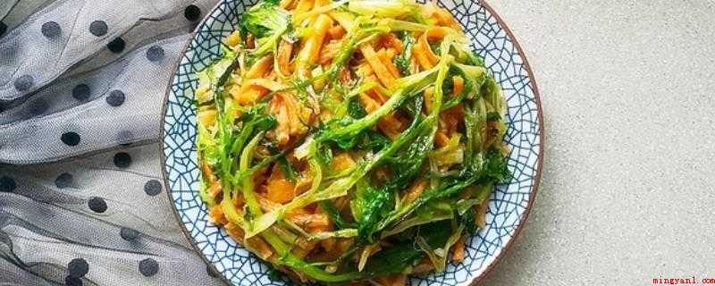 苦菊熟吃做法(苦菊炒三子,大火翻炒至苦菊和三子变软,少许鸡粉调味)