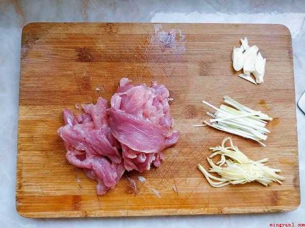 锅包肉是哪里的菜