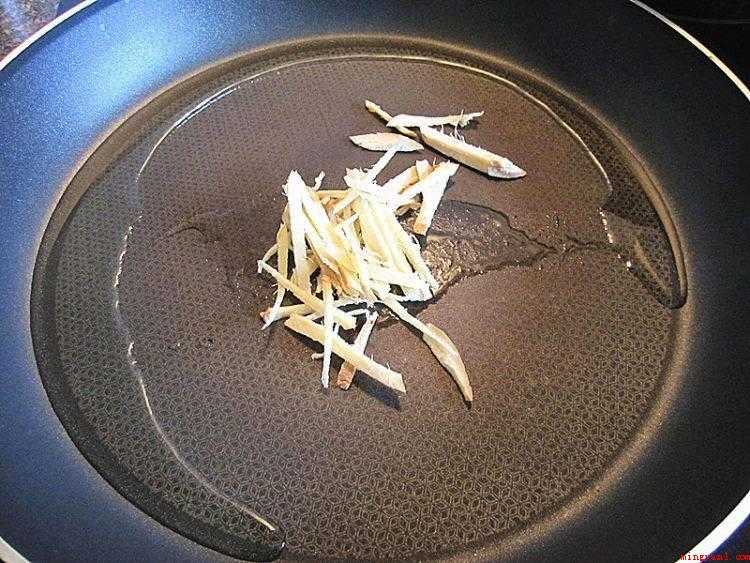绿豆牙莱怎么炒好吃(绿豆芽的做法_健康频道)