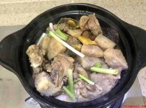 番鸭怎么做(芋头番鸭的做法_健康频道)