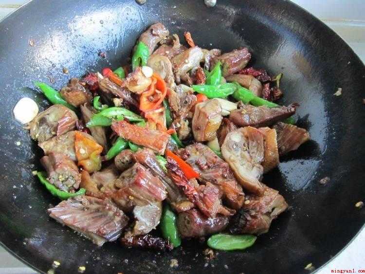 卤鸭怎么炒