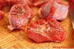 红酒焖牛肉 经典做法