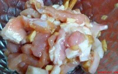 榨菜怎么炒(榨菜的做法,简单又好吃)