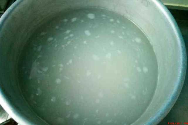 白粥怎么煮(米加水的做法_健康频道)