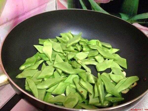 扁豆怎么炒(扁豆蛋白质的提取及其功能特性)