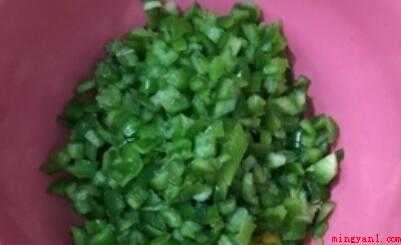 青椒炒豆腐怎么做(豆腐的做法_健康频道)