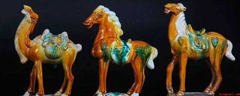 唐三彩是哪三彩(三彩是多彩的意思,并不专指三种颜色)