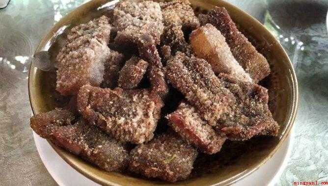 干渣肉怎么做(干蒸渣肉食物用材:五花肉300克、蒸肉米粉)
