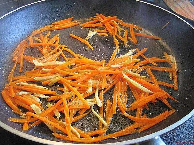 绿豆牙莱怎么炒好吃(绿豆芽的做法_健康频道)