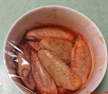 烤箱烤奥尔良鸡翅温度和时间