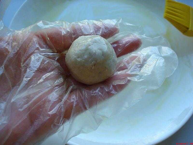 芋丸子的制作方法（小火炸丸子怎么做好吃?）