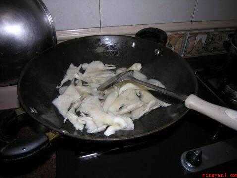 凤尾菇怎么炒好吃