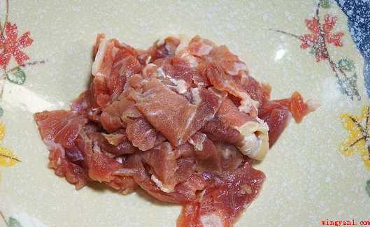 炒牛肉怎么做好吃(严冬食牛肉,有养胃功效,为严冬滋补上品)