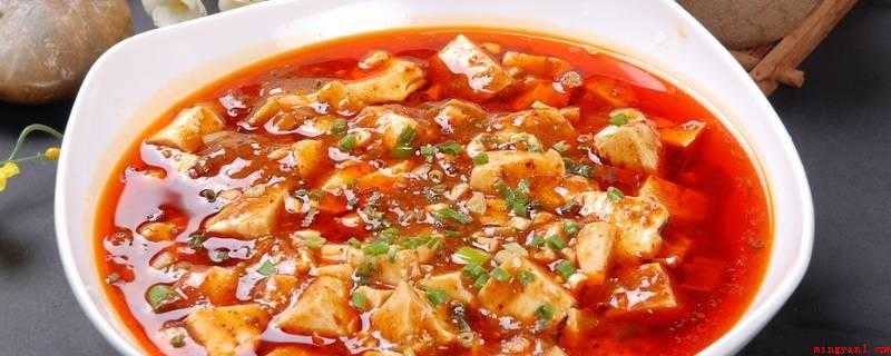 怎么炒嫩豆腐(麻婆豆腐,嫩豆腐1盒,肉末小半碗,郫县豆瓣酱)