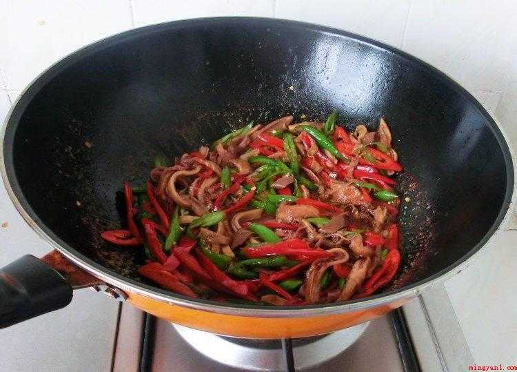 肚丝怎么炒(熟猪肚的食材准备,你知道吗?)