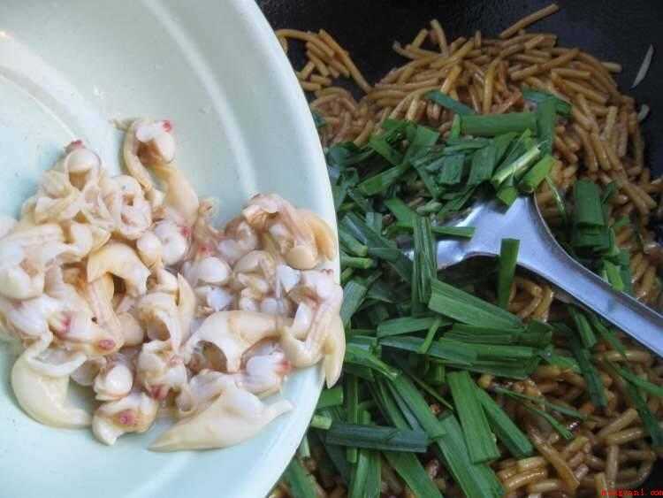 馇子怎么炒(蛤蜊的做法步骤图,怎么做好吃)