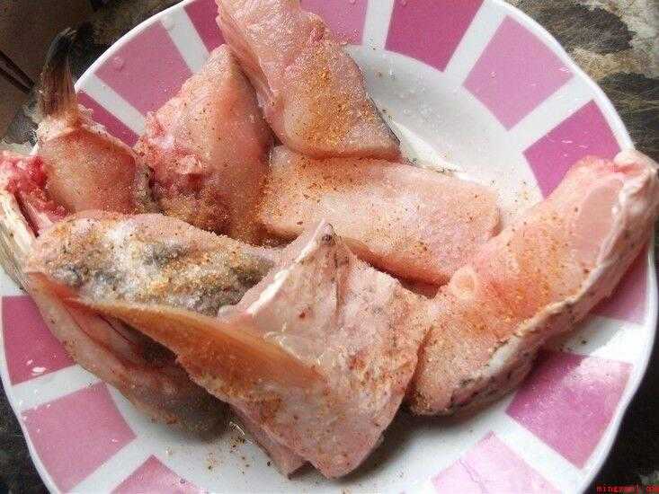 草鱼怎么炒好吃(红椒焖的做法,简单又好吃)