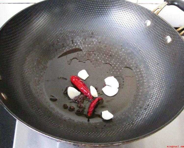怎么炒芦蒿(碧如玉针,嫩不须嚼,良于他方所出)