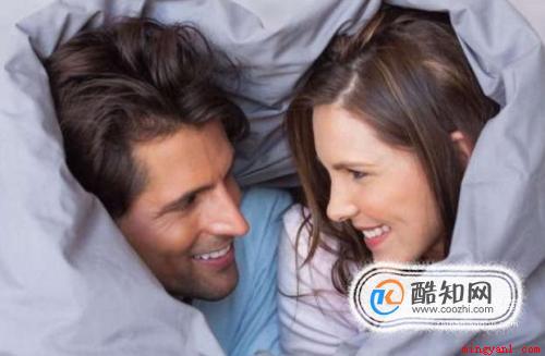 第一次如何顺利和女朋友做爱(夫妻生活第一次怎样成功和女朋友做爱?)