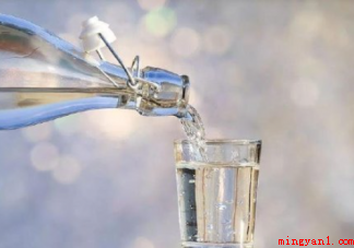 喝水不足会有哪些健康风险