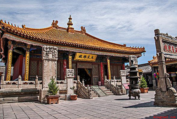 中国香火最旺的寺庙,五台山又以五爷庙的香火比较旺而著称于世