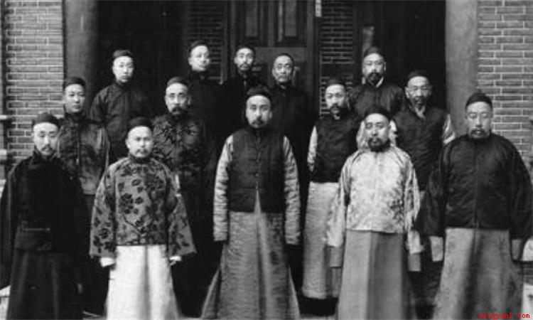 洞房花烛夜、新婚添龙凤、金榜提名时、他乡遇故知、升官又晋爵、