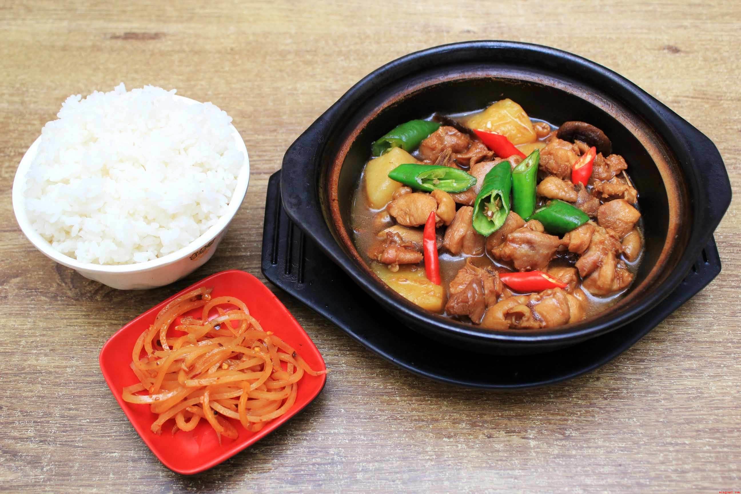 三大饮食巨头是哪三个(沙县小吃;黄焖鸡米;兰州拉面)