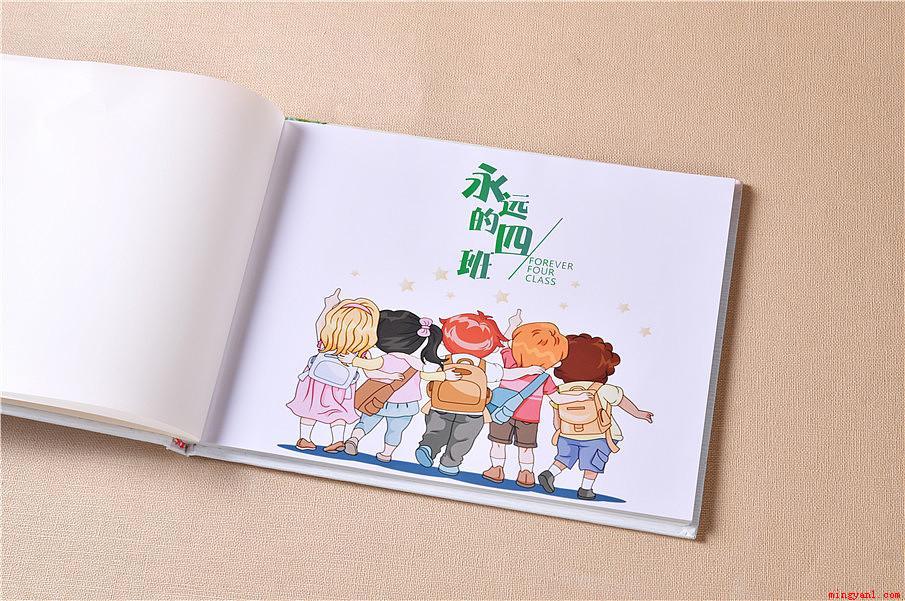 学生毕业纪念册是最潮流一种,孩子小学毕业时,告别童年的重要时