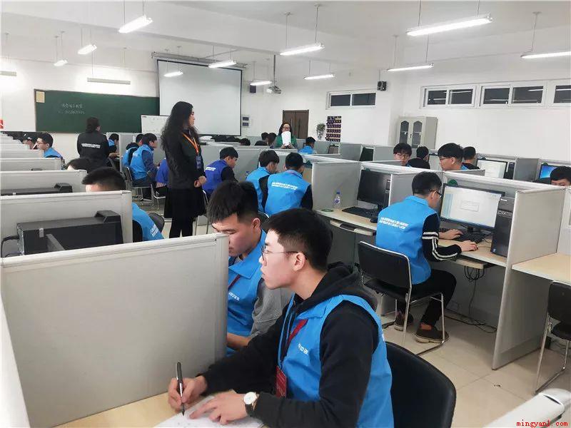 高职高专提前批是什么意思(高职高专提前批指那些不同于普通批的院校)