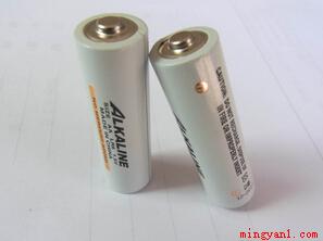 5号电池和7号电池哪个大（电池与七号电池的区别及使用注意事项）