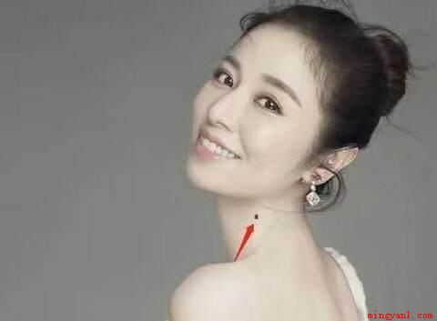 脖子上有痣代表什么（脖子上有痣的几种说法,这些是命相学上）