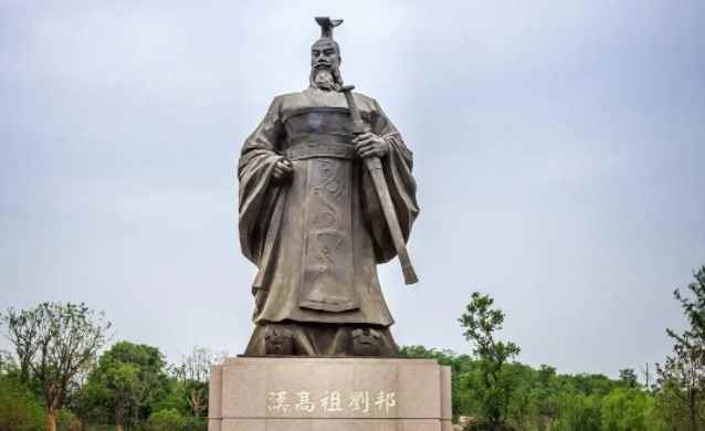 运筹帷幄之中决胜千里之外是谁说的(运筹帷之中决胜千里之外用以表彰张良很有才智)