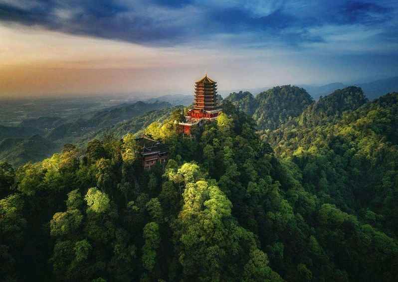 青城山在哪里(成都都江堰青城山旅游攻略)
