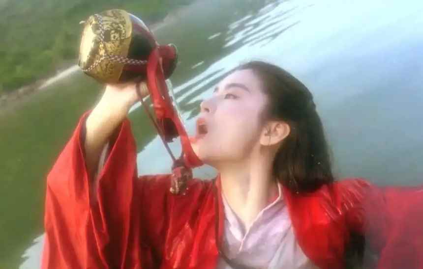 东方不败因为杨莲亭杀了谁(童百熊,日月神教天雷堂大长老,西门吹雪老领导老弟兄)