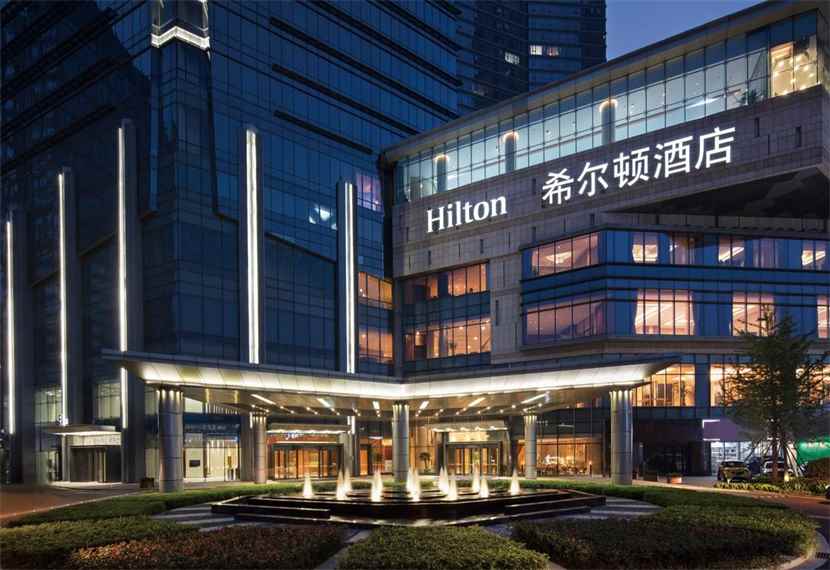 希尔顿酒店是几星级（中国第一家希尔顿酒店开业）