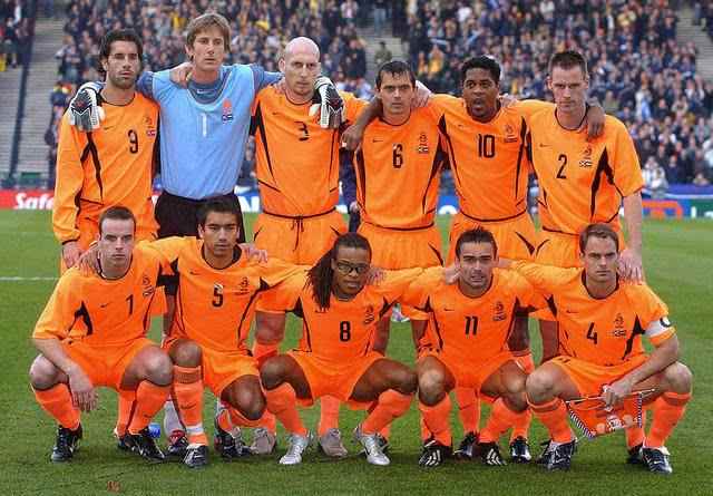 荷兰为什么叫无冕之王（荷兰是世界杯历史上晋级决赛次数最多但未夺冠的球队,无冕之王当）