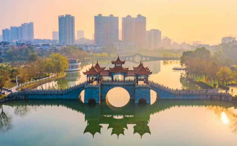 奉新县属于哪个市