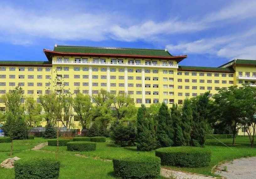 哈尔滨医科大学是几本(哈尔滨医科大学是一本大学)