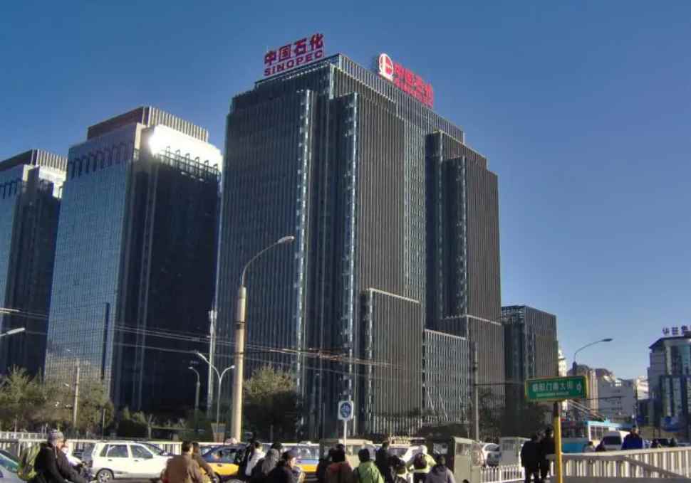 中石化是国企还是央企(中国石油化工集团有限公司)