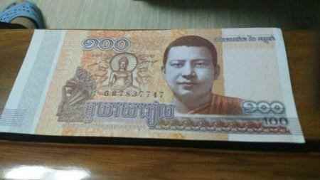 柬埔寨100元等于多少人民币(100柬埔寨利尔斯KHR=0)