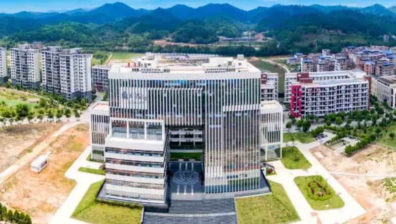 广西艺术学院是几本(广西艺术学院2019年招聘简章)