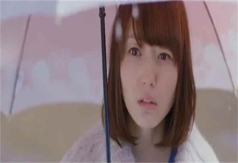 园原杏里声优是谁(五更琉璃在动漫《我的妹妹哪有这么可爱》中,我们都很喜欢的一个)