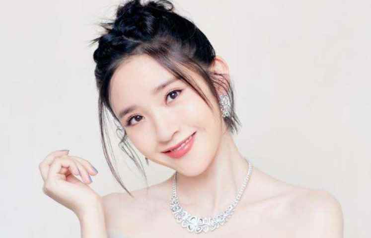 唐艺昕多高(四川姑娘曾在重庆大学美视学院度过四年时光)