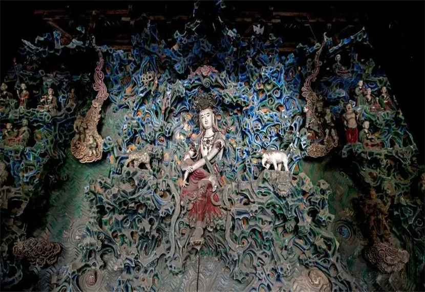 倒坐观音是什么意思(问菩萨为何倒坐 叹众生不肯回头)
