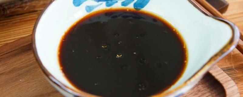 添油加醋的油是什么油(添油加醋的油是三合油吗)