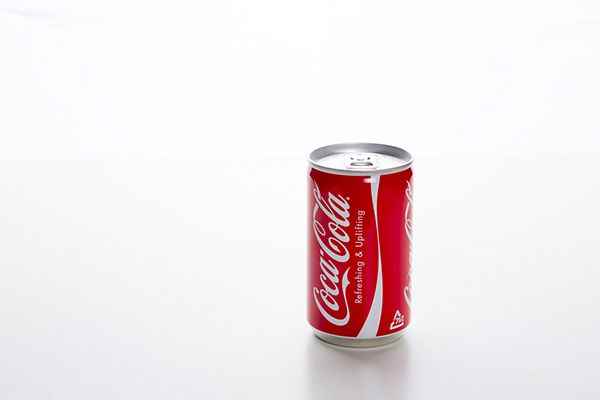 碳酸饮料1.jpg 喝可乐的好处和坏处