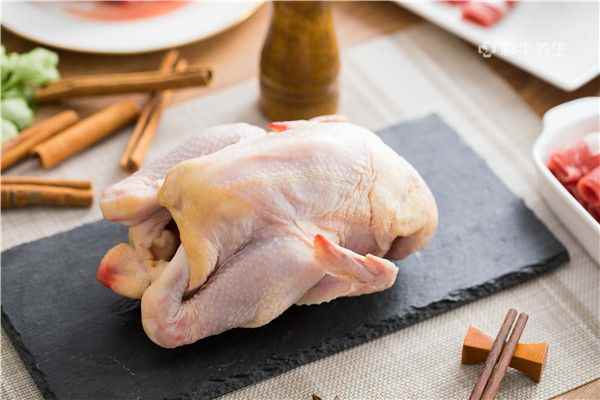 鸡肉2.jpg 尿酸高能吃什么食物表