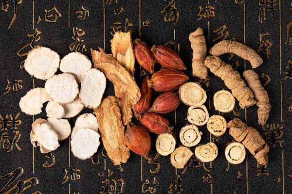 中药材(企业商用).jpg 痰湿体质怎么调理好