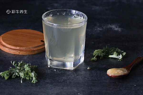 蜂蜜水3.jpg 睡前喝蜂蜜水有什么好处和坏处