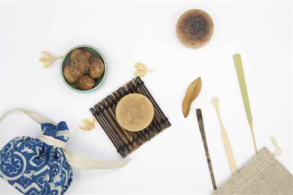硫磺皂有什么作用(硫磺皂可以控油、抑制细菌、除螨消炎、去屑止痒等作用)
